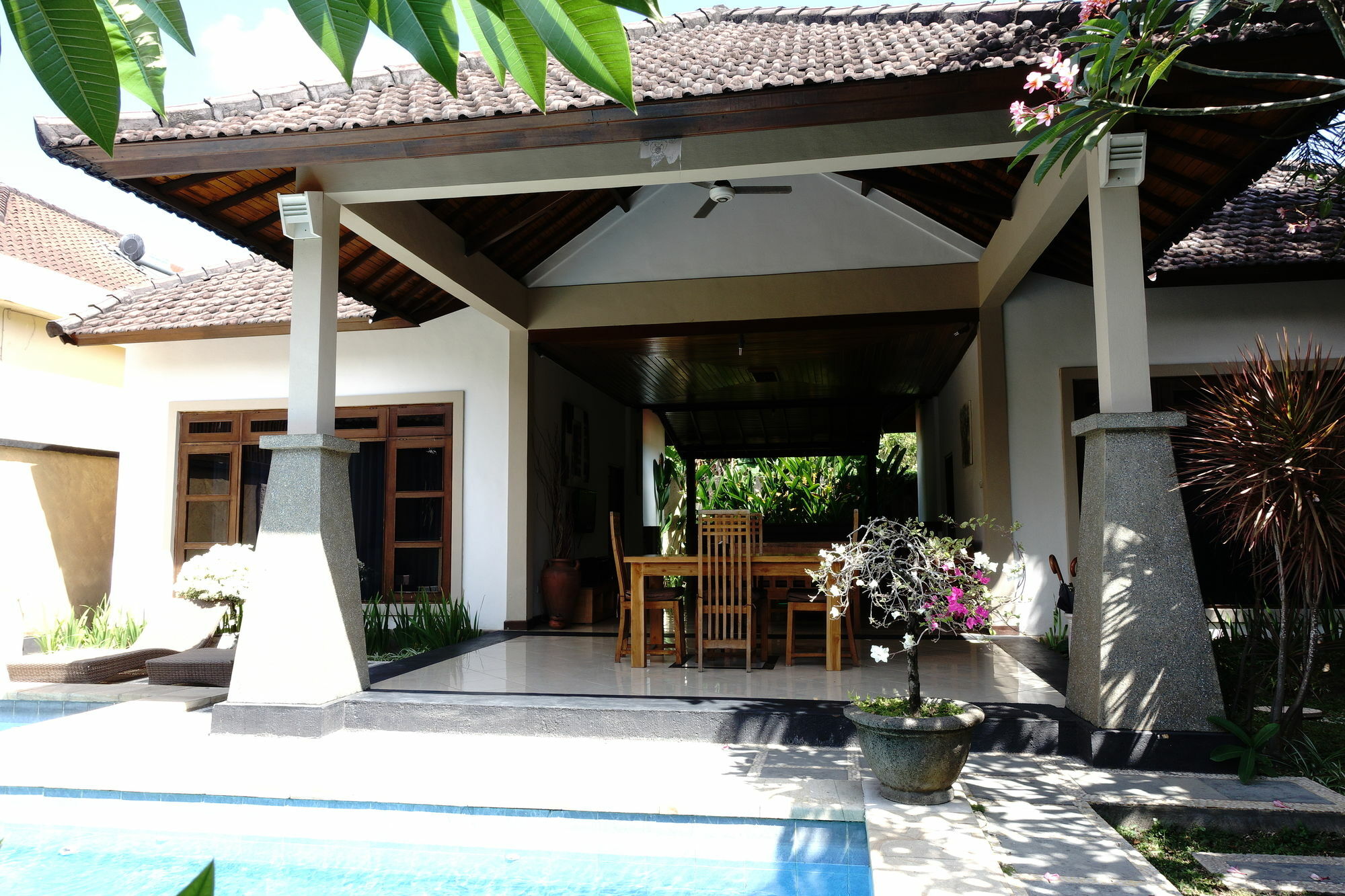 Gracia Bali Villas&Apartment Seminyak Exterior foto